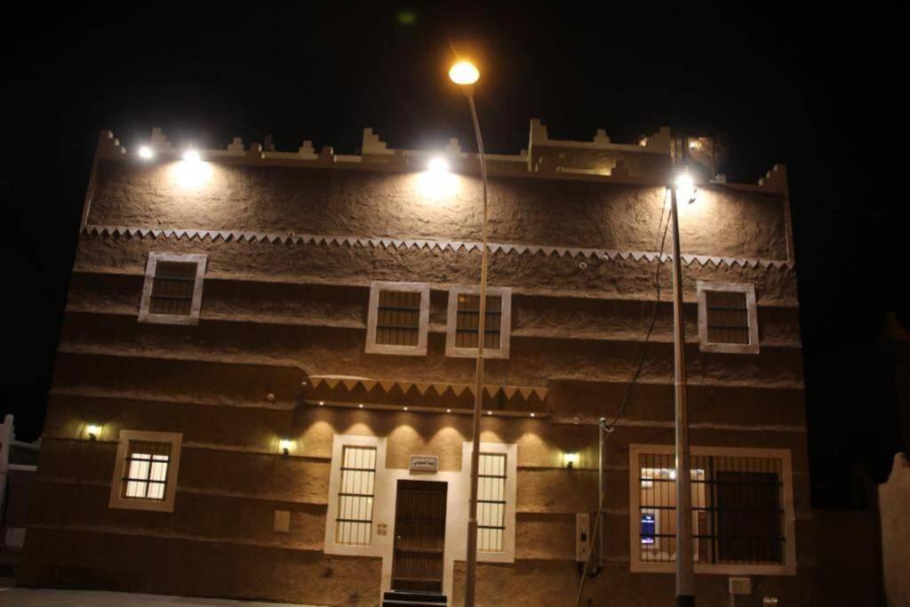 Appartamento بيت السليمي التراثي Shaqra Esterno foto